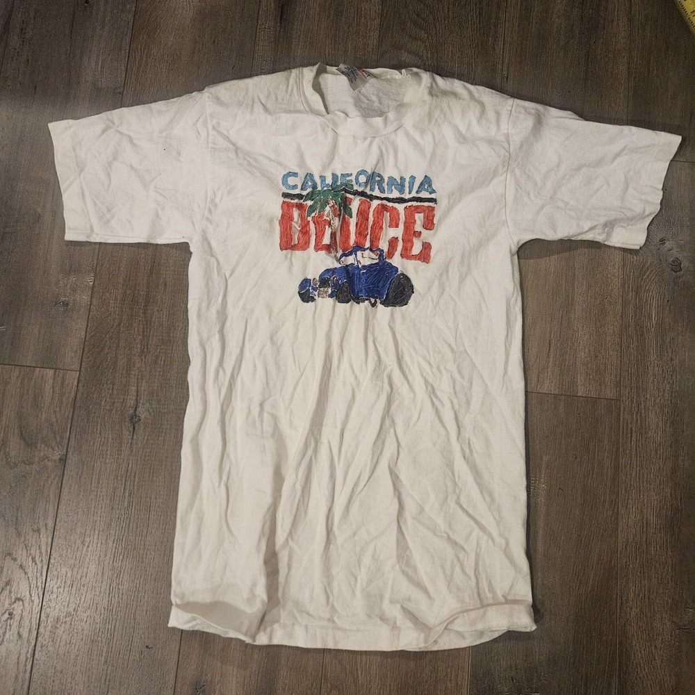 Vintage  Tee Shirt Medium With Hand Drawn California Deuce Car Graphic 90s
